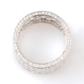 Ring with cz
