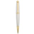 Ballpoint pen with usb memory