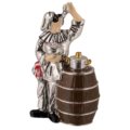 Pulcinella with pot