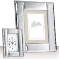 Wide band photoframe
