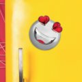 Emoji magnet heart eyes