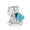 Teddy bear with heart