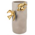 Vase with doves
