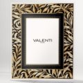 Photoframe leaves