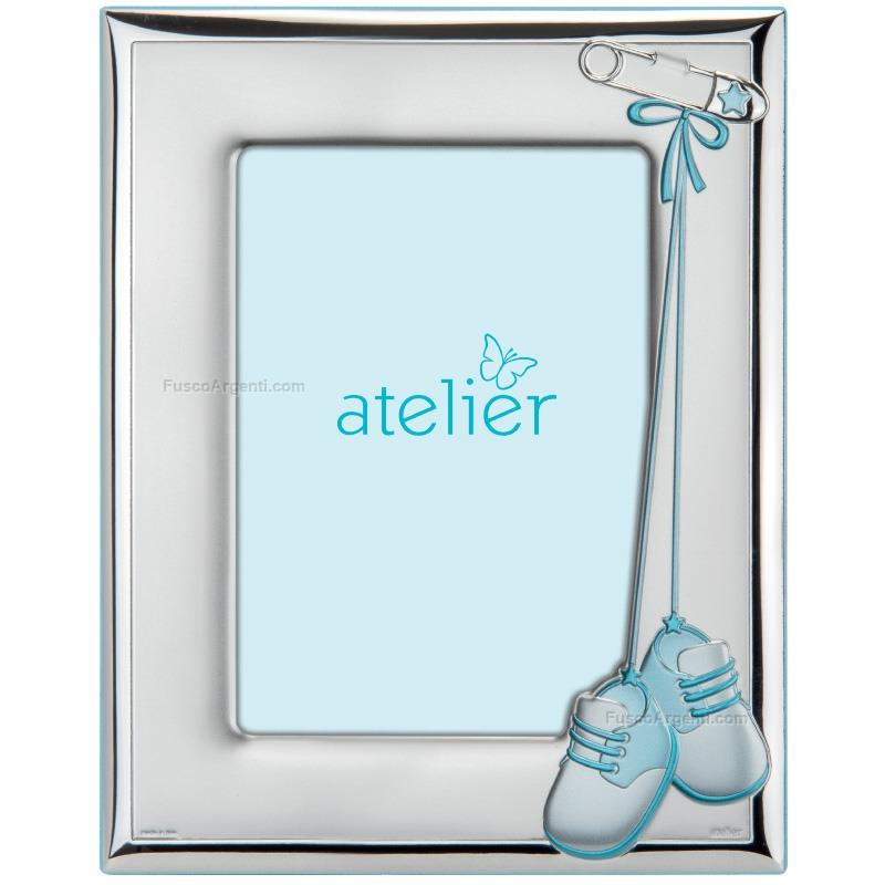 atelier photoframe baby shoes