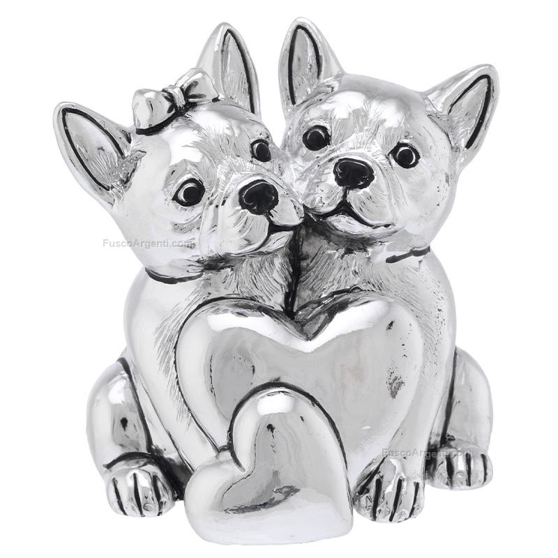 bagutta bulldog couple with hearts