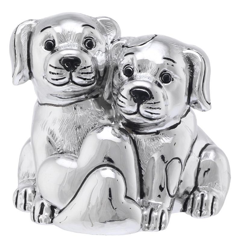 bagutta dogs couple with hearts