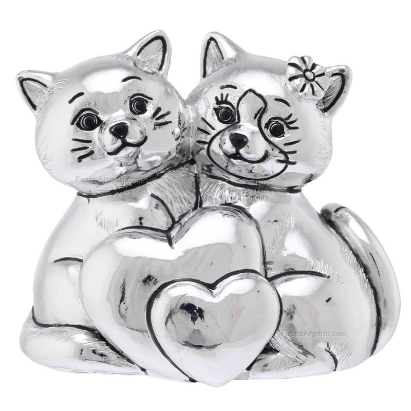 bagutta cats couple with hearts