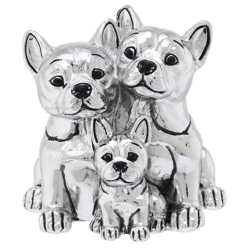 bagutta bulldog family with hearts