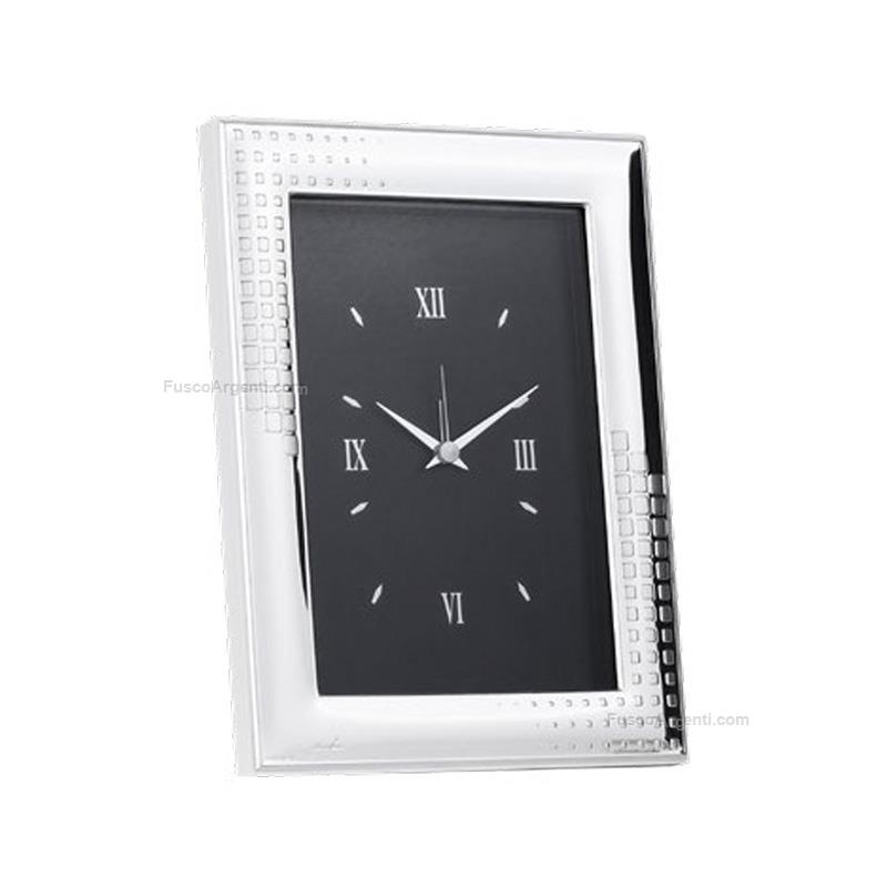 elite table clock tiles