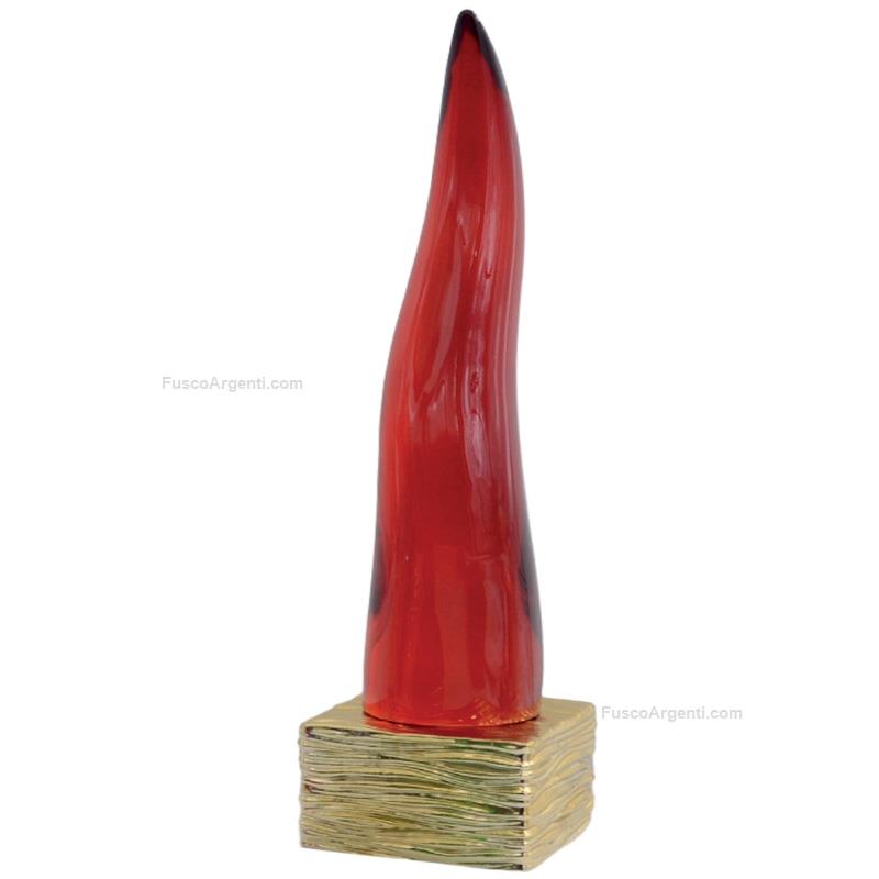 italian gift lucky horn on squared golden base