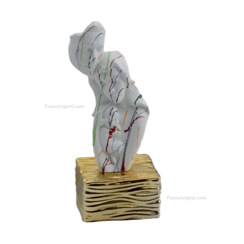 italian gift stylized family on golden base