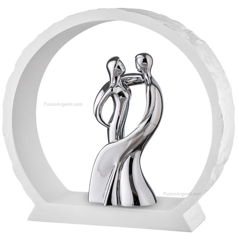 moda argenti hugging couple white base